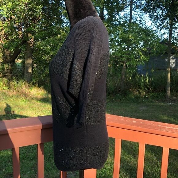 Express Ladies Dolman Vneck Pullover Black Sweater, XS - Picture 4 of 10